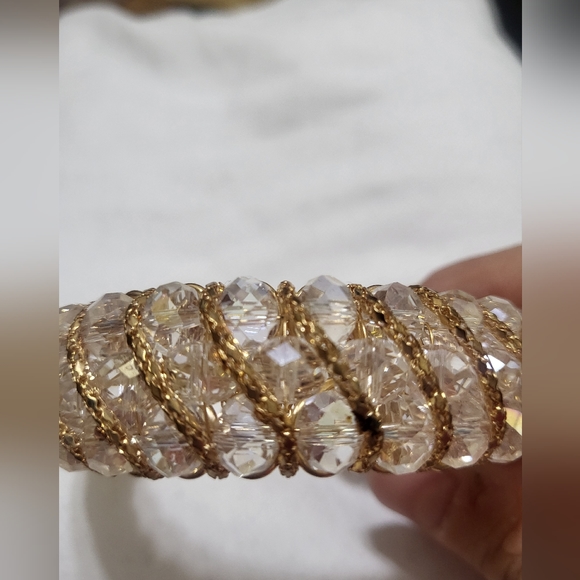 Gold color breaded  brand new bracelet - Picture 4 of 7